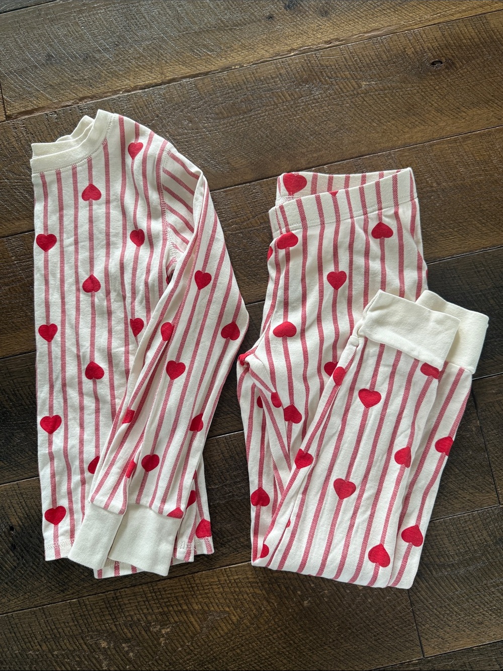 Old Navy White & Red Heart Stripe Kids Pajama Set